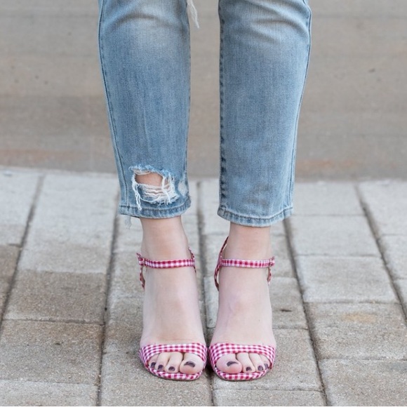 Southern Belle Gingham Ankle Strap Heeled Sandal - Picture 5 of 6